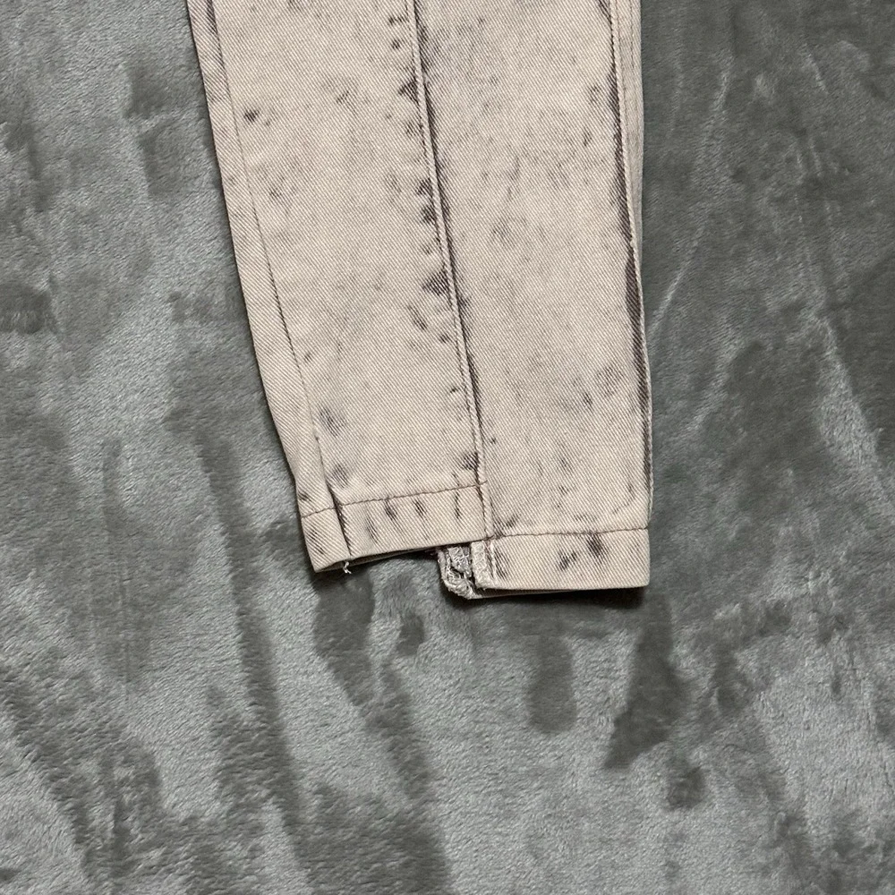 POL Cargo Pocket Pink Detail Light Acid Wash Jeans Womens Sz L Relaxed Fit Boho